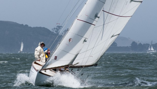 2013 crewed duxship