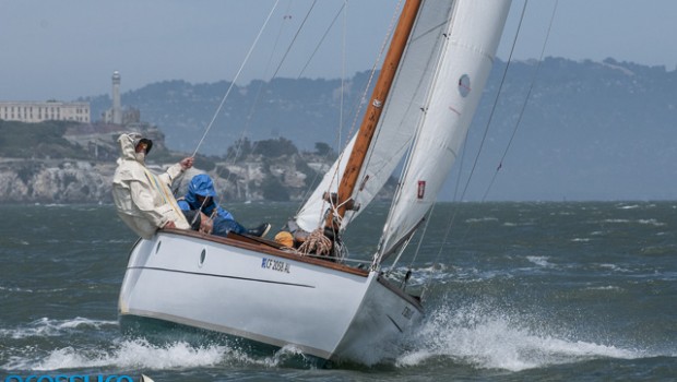 2013 crewed duxship