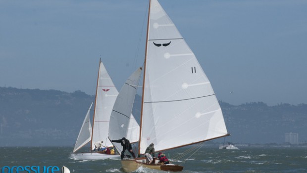 2013 crewed duxship