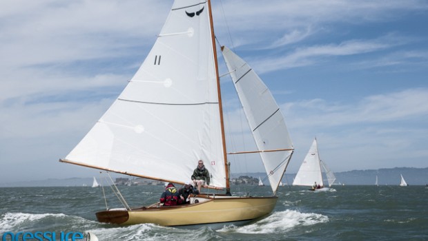2013 crewed duxship