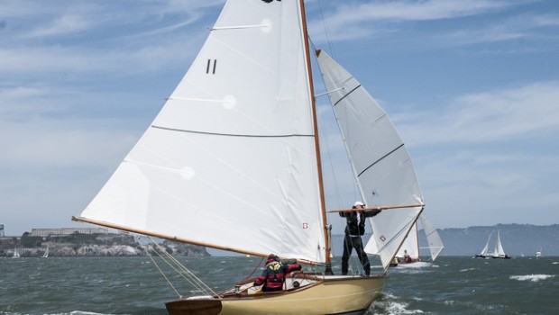 2013 crewed duxship