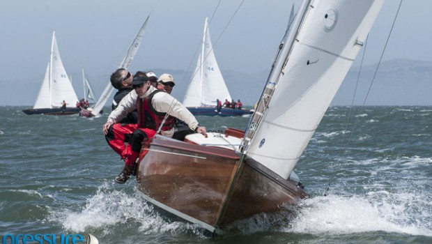 2013 crewed duxship