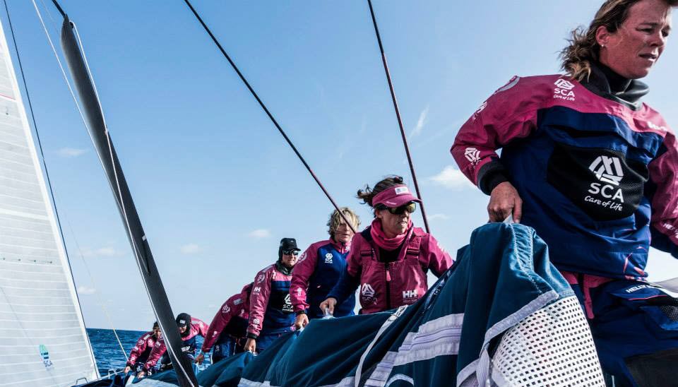 Nacra 500. Гонки на яхтах. Sailing pro. Sailing pro. Гоночная яхта.