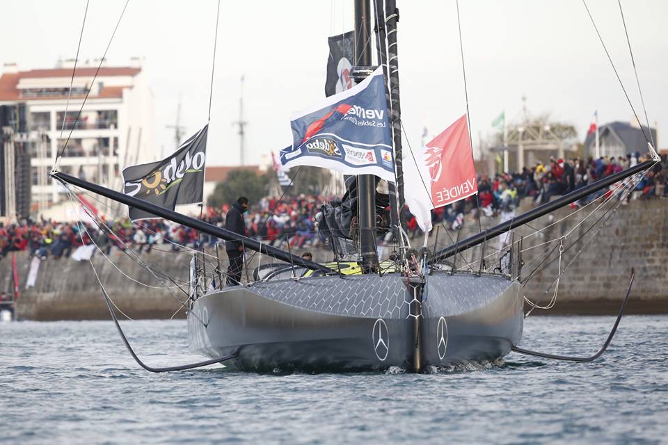 Alex Thomson In Pursuit of Sailing History Scuttlebutt Sailing