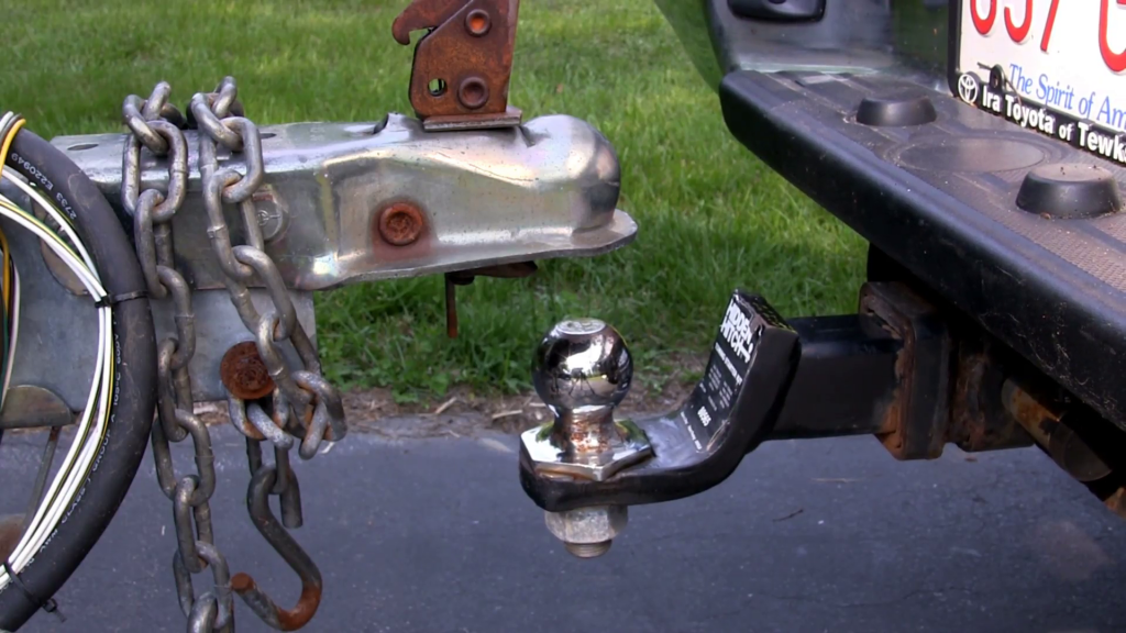 boattrailerhitchalignment4_n1j0oix6__F0000 Scuttlebutt Sailing