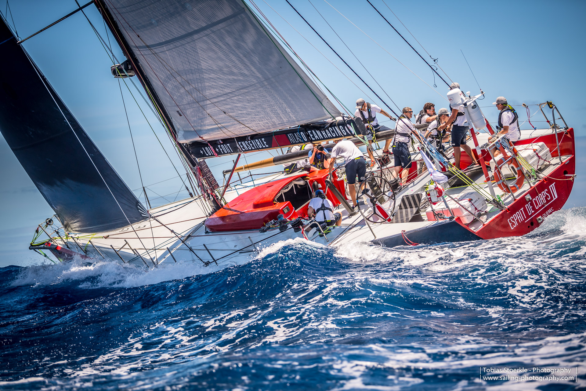 sailboat race to bermuda