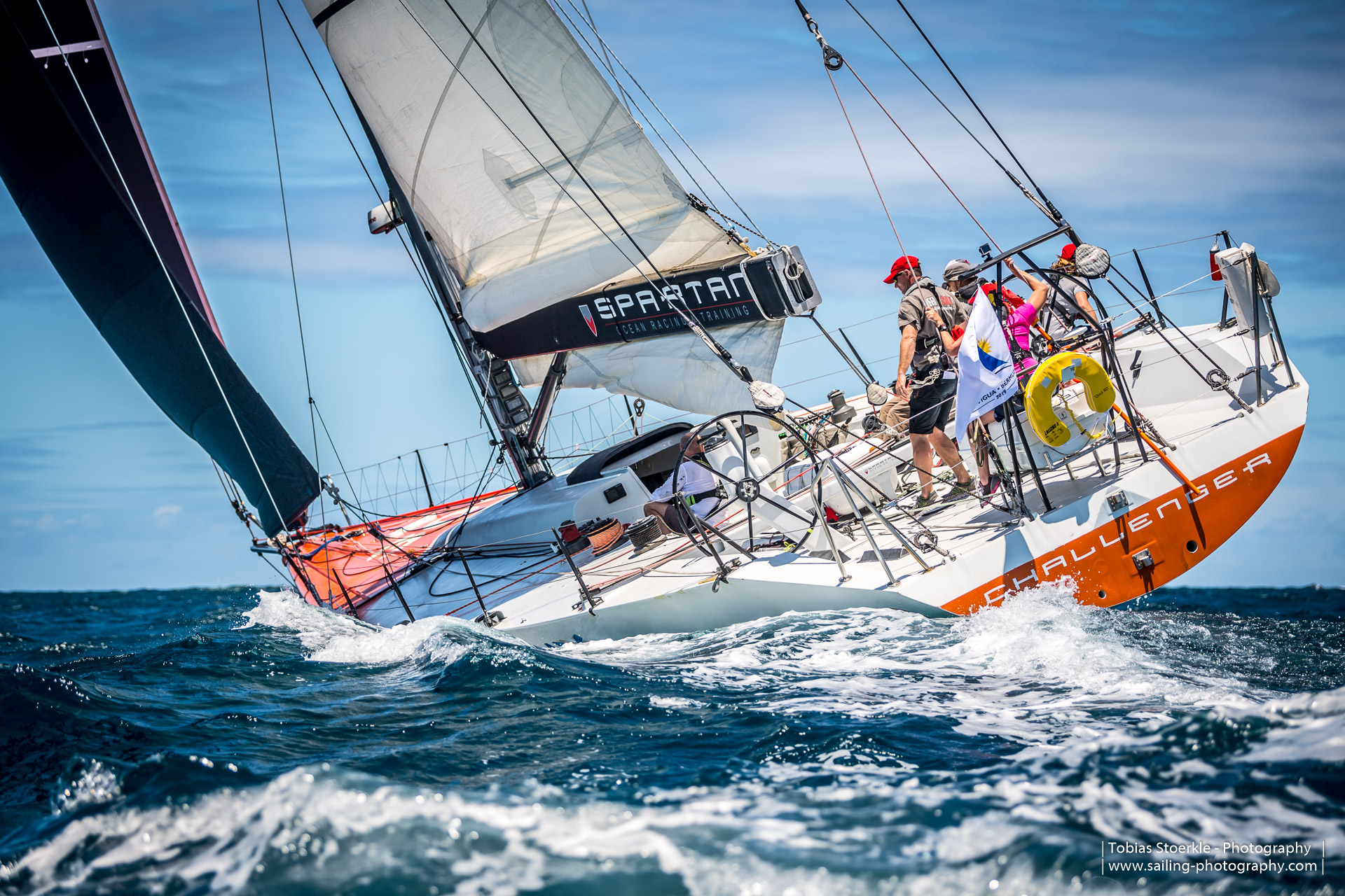 sailboat race to bermuda