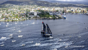 sydney to hobart yacht race smallest boat